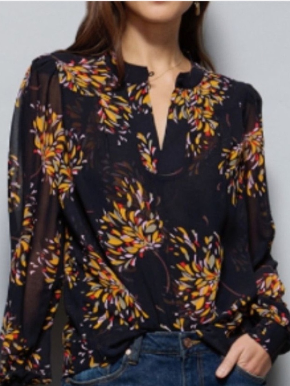 CAbi Fiesta Blouse Starburst Pattern Double Layered Polyester Blouse SZ L
